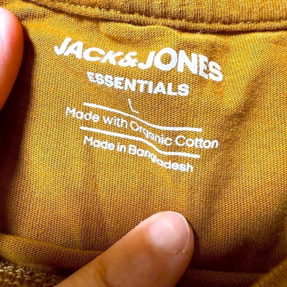 Size large Jack and Jones basic tee made with organic cotton brown - Picture 4 of 4